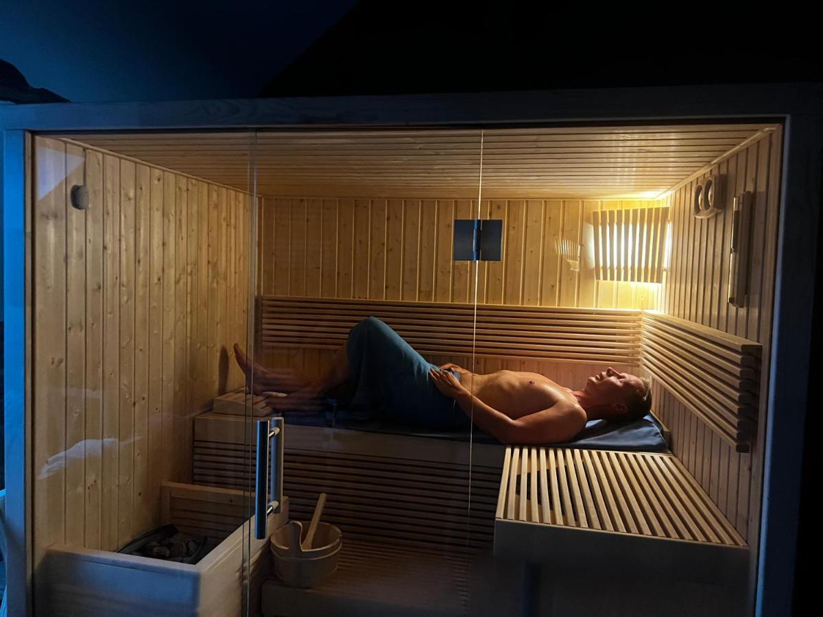 Paddock Lodge - Suites Wellness & Chambres D'Hotes ストゥモン エクステリア 写真